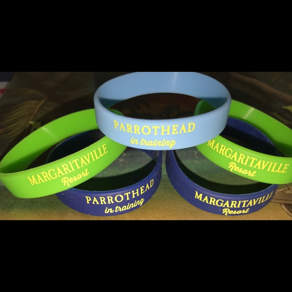 COPY - 🦜NEW 5 MARGARITAVILLE JELLY BRACELETS🦜